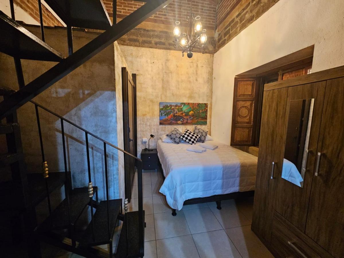 Hot Chipilin Pansiyon Antigua Dış mekan fotoğraf
